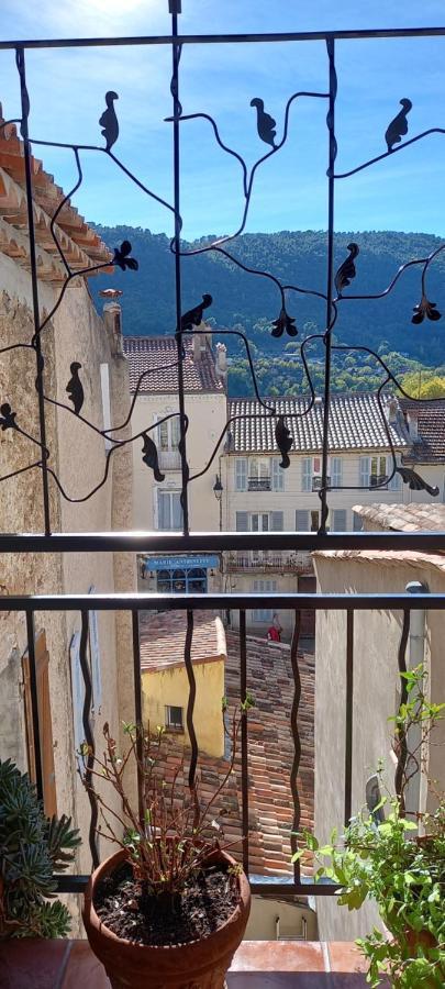 Entre Mer & Verdon Apartment Bargemon Exterior photo